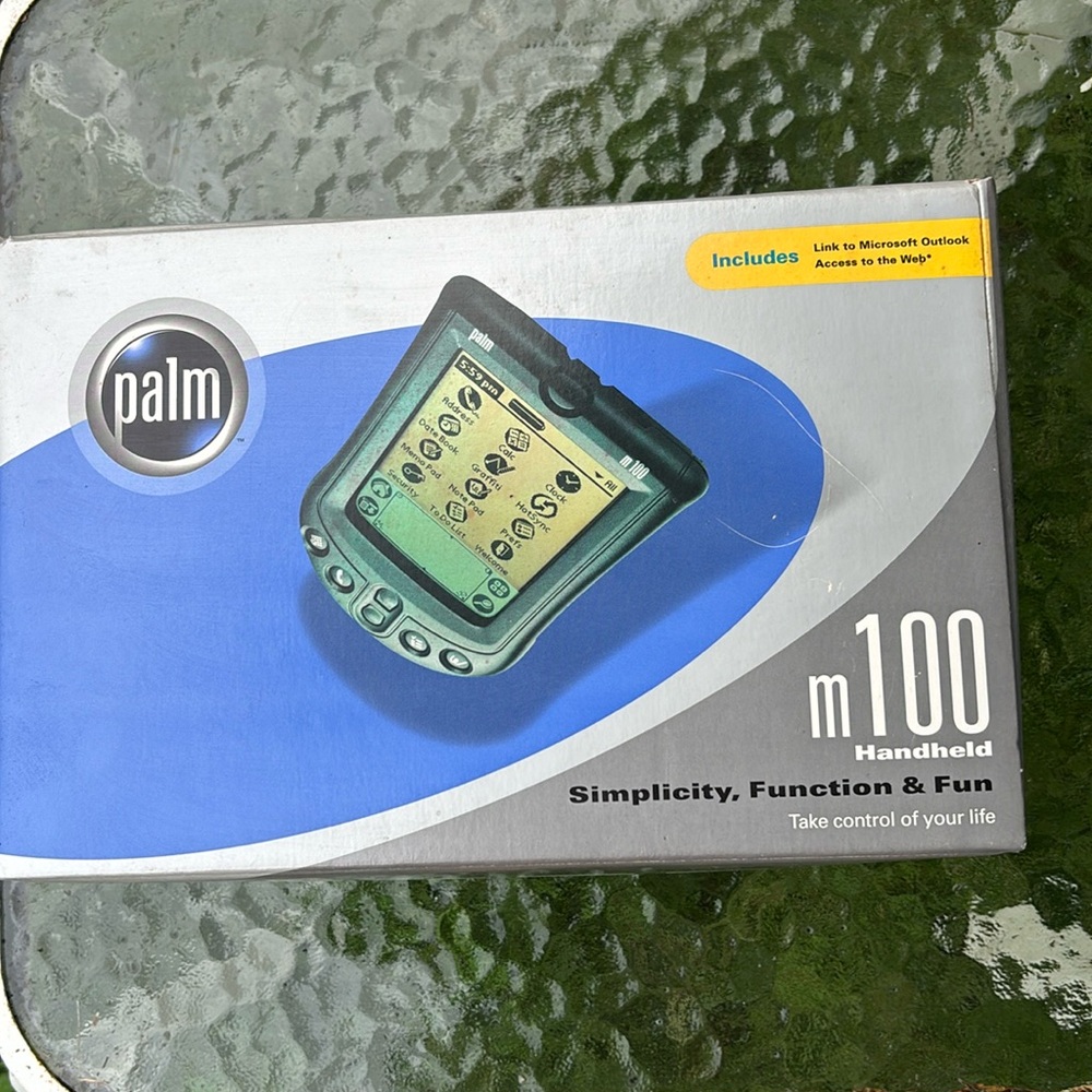 Palm m100 Original box with accessories.